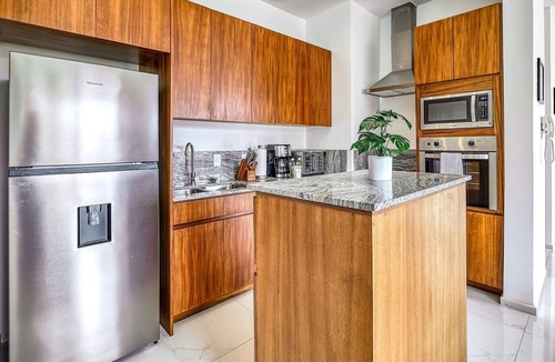 Diaz Ordaz Condo | Puerto Vallarta Palm Retreat