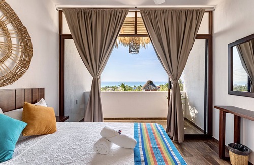 Brisas de Zicatela Hotel | PUNTA KAI