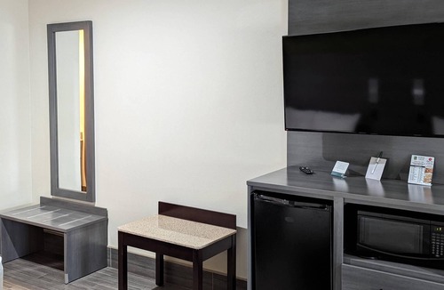 Brownsville Hotel | Quality Inn Brownsville