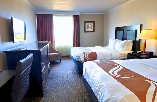 West Meadowbrook Hotel | Quality Inn Fort Worth - Downtown East