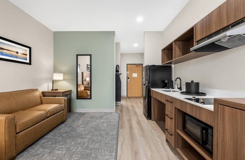 Midland Hotel | Quality Inn Midland South