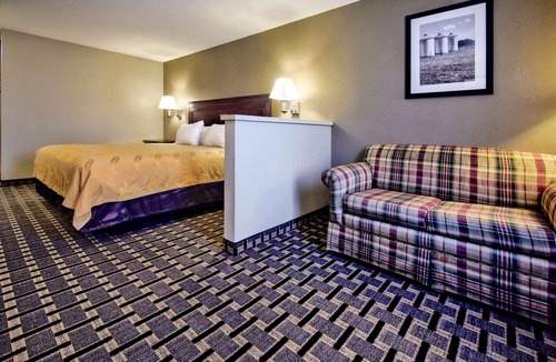 Moore Hotel | Quality Inn Moore - Oklahoma City