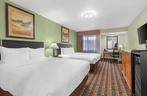 Plano Hotel | Quality Inn & Suites Plano East - Richardson