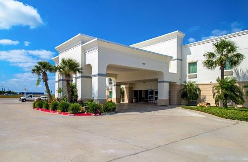 Robstown Hotel | Quality Inn & Suites Robstown