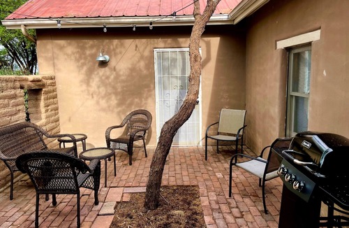Barrio Viejo House | Quiet Adobe Sanctuary in Tucson’s Barrio Viejo