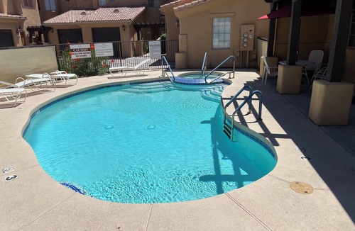 Foothills Condo | Quiet gated community Lakefront - 2 beds, 2 baths.