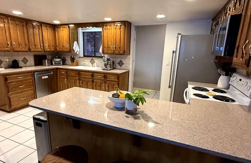 Northeast Heights House | Quiet NE Heights 3BR - Family + Pet Friendly