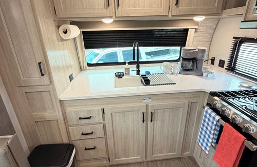 Springtown House | Quiet Texas Retreat New RV with Full Amenities