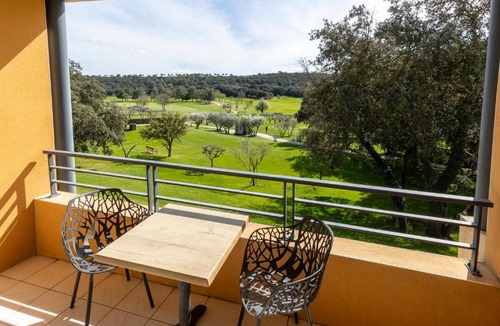 Garrigues Apartment | Résidence Du Golf