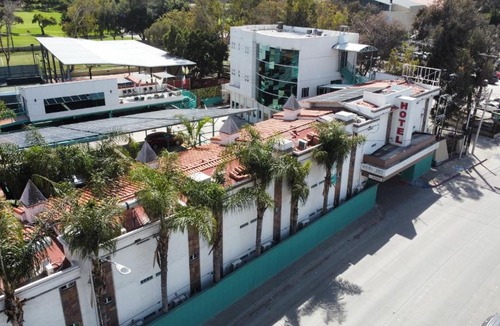 Tijuana Hotel | R INN de TIJUANA