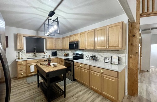 Pinetop-Lakeside House | Rainbow Lake Hideaway