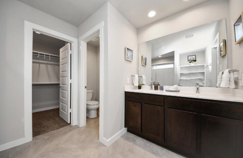 Katy Apartment | Rammies Exquisite 4Bedroom pet friendly House