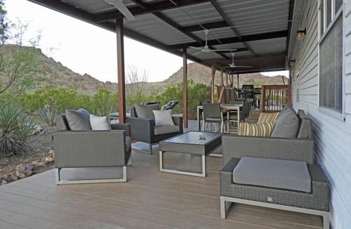 Terlingua House | Rancho Mula Oso PLUS Bunkhouse: Unparalleled Outdoor Space