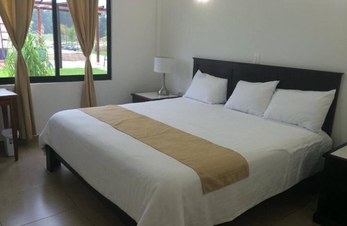 Escarcega Hotel | real primaveras campestre