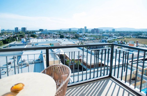 Zapopan Apartment | Real View Towers E707 by Casago