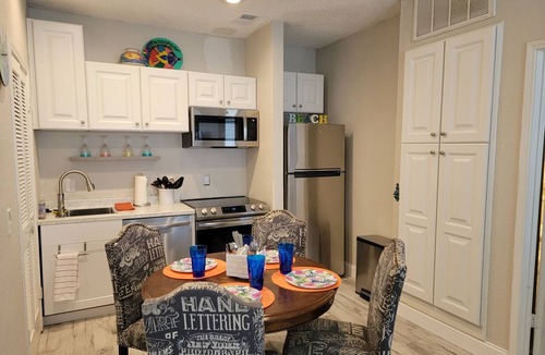Corpus Christi Condo | RECENTLY REMODELED "The Surf Shack" 1st Floor, Overlooks Pond, Close to Beach