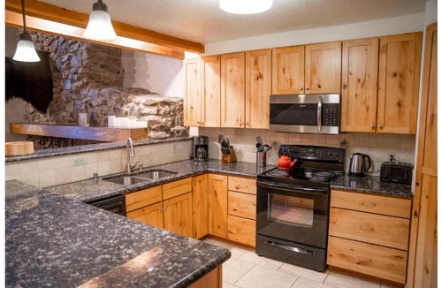 Taos Ski Valley House | Reed Home