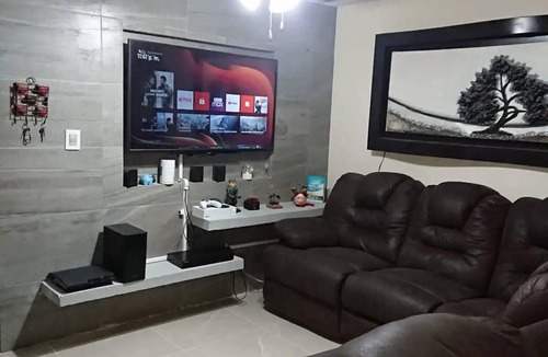 Reynosa House | Relaxation and fun 10 min from Int Mission Bridge