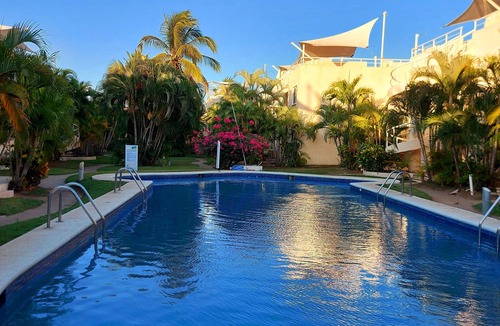 Boulevard Barra Vieja Apartment | Relaxing apartment with pool in Acapulco Diamante - near the beach