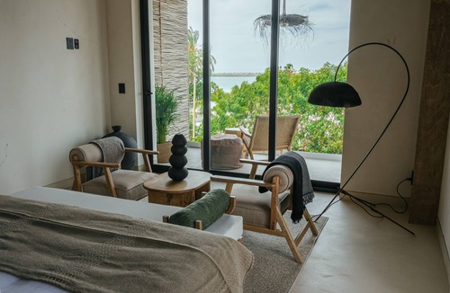 La Paz Hotel | Republica Pagana - Adults Only