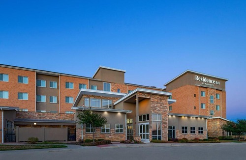 Denton Hotel | Residence Inn by Marriott Denton