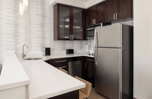 Spring Hotel | Residence Inn by Marriott Houston City Place