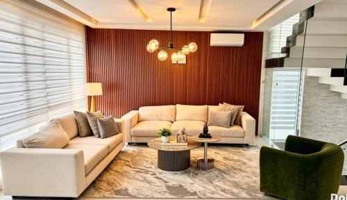 Zapopan House | Residencia Black and White Guadalajara