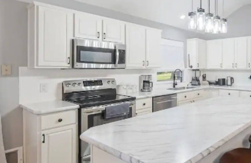 Mesquite House | Resort-Style Pool Home with Cinema, Gaming, & Hot Tub