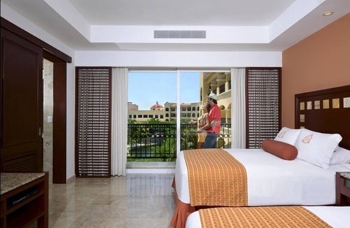 Downtown Cancun Resort | Resort with 1 bedroom and AC at Hacienda Tres Rios Playa Del Carmen