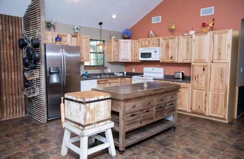 Rio Frio House | River Bluff Cabins