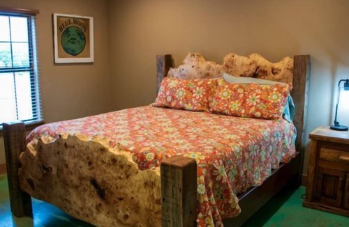 Leakey Cabin | Riverfront Cabins and Vacation Homes