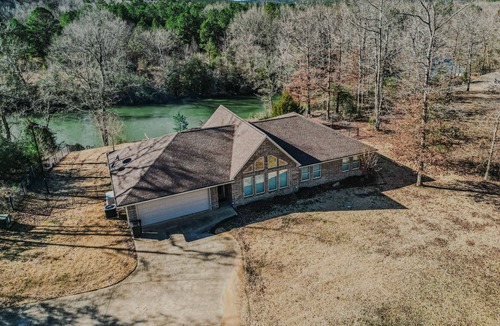 Murfreesboro House | RIVERFRONT HOUSE ON THE LITTLE MISSOURI RIVER! LAKE GREESON & DIAMOND MINE!