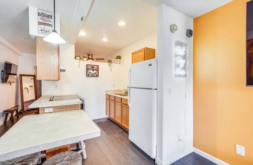 Parker Strip Apartment | Riverfront Parker Studio 1 Mi to Boat Launch!