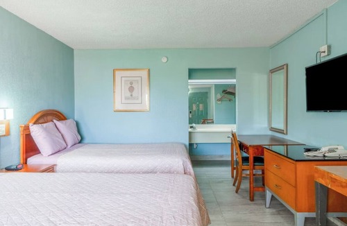 Harlingen Hotel | Road Trippers' w/2 Full Beds - Favorite Spot Near Rio Grande Valley