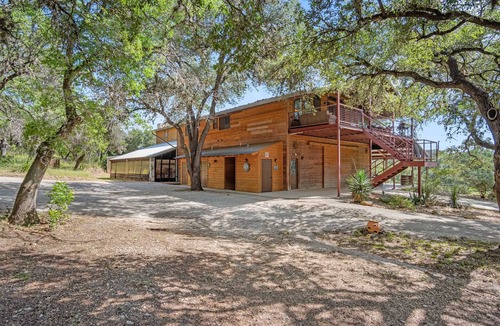 Pipe Creek House | Rockin' B Ranch Creek View Barndominium
