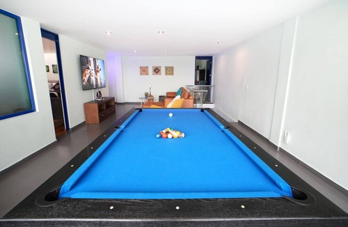Roma Norte Apartment | Roma Norte Hidden Gem Sleeps 8 Amazing Views Pool Table