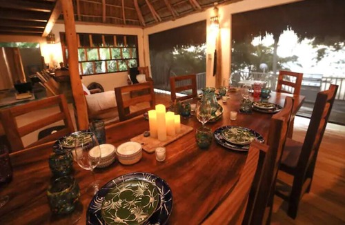 Mayto House | Romantic Beachfront bungalow/Palapa