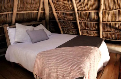 Mayto House | Romantic Beachfront bungalow/Palapa