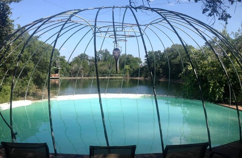 Spicewood RV Rental | Romantic Getaways in Fully-Equipped Tree House Rental in Spicewood, Texas