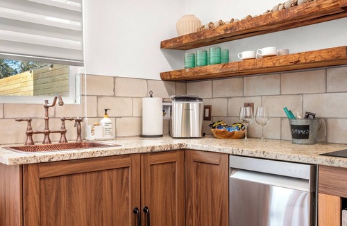 Wimberley House | Romantic Luxury Retreat-hot/cold pool & sauna