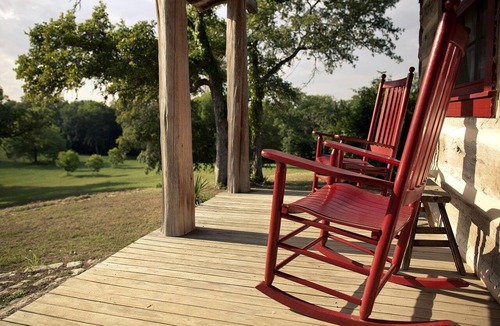 New Ulm Cabin | Romantic Weekend Getaway near Houston in New Ulm, Texas