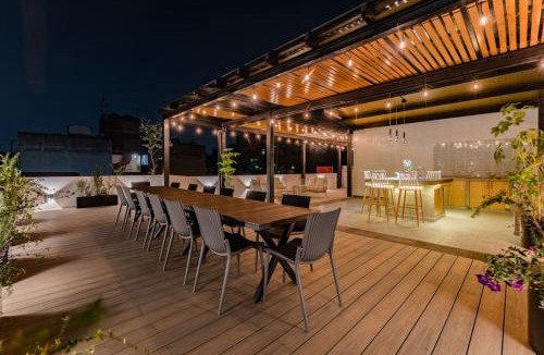 Roma Sur House | Rooftop Retreat, BBQ, Vibrant Roma Norte