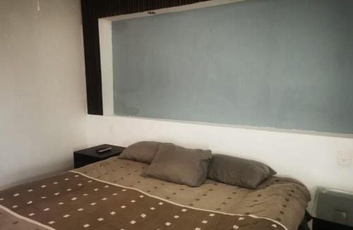 Monterrey House | Rooms & suites
