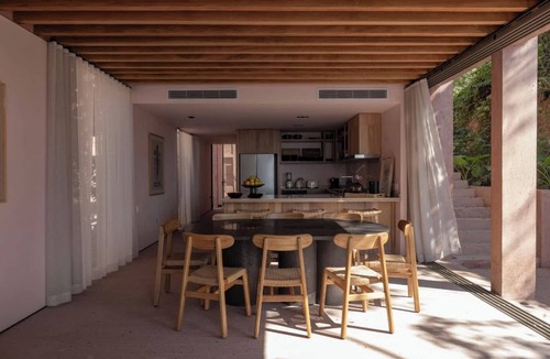 San Francisco Villa | Rosa Morada: Dual Luxury Villas with Private Beach