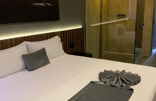 Queretaro Hotel | Roxy Motel