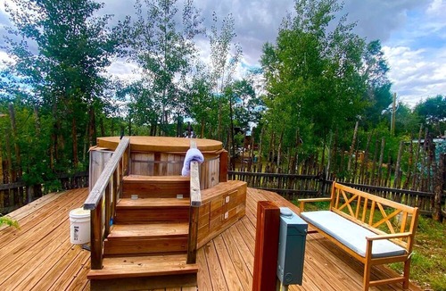 San Cristobal Cabin | Rustic Log Cabin on Eco-Friendly Farm near Taos, New Mexico