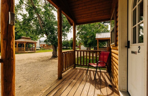 Dayton Cabin | Rustic Ridge Cabins, Charming Retreat (3 Options!)