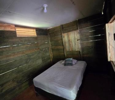 Alta Verapaz House | Rustik Cabaña