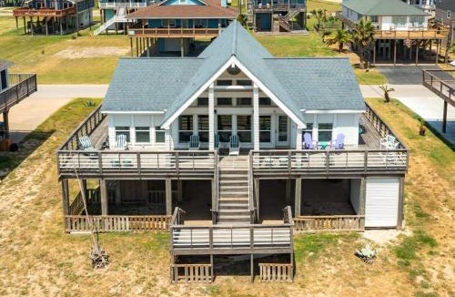 San Luis House | Sailor's Delight - Gleaming Ocean, Huge Sea Deck!
