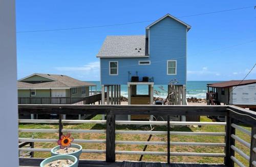San Luis House | Sailor's Delight - Gleaming Ocean, Huge Sea Deck!